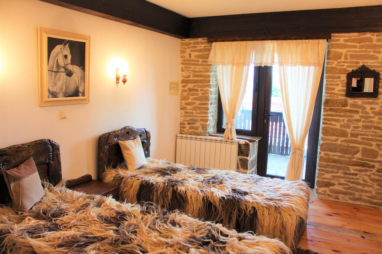 Hotel Sokay Tryavna Exterior foto