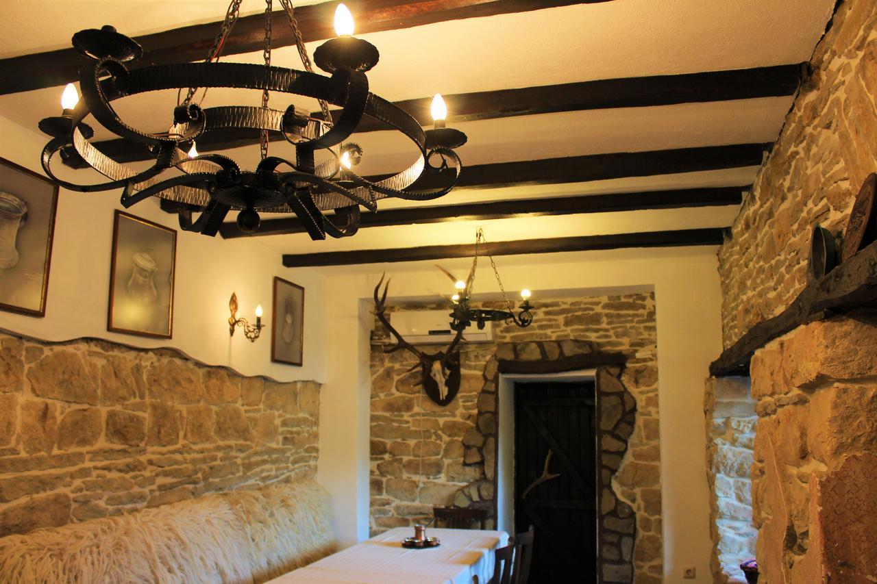 Hotel Sokay Tryavna Exterior foto