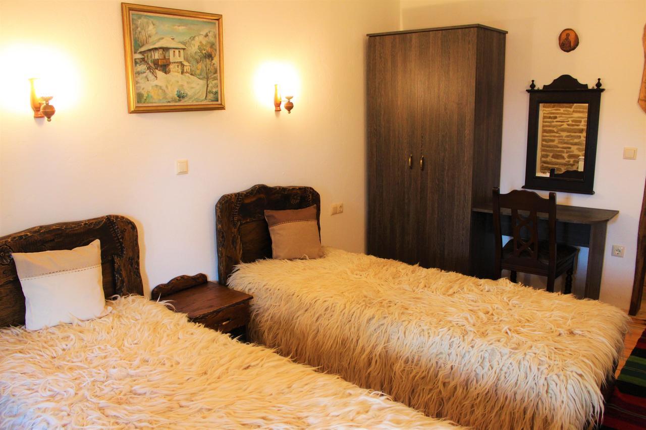 Hotel Sokay Tryavna Exterior foto