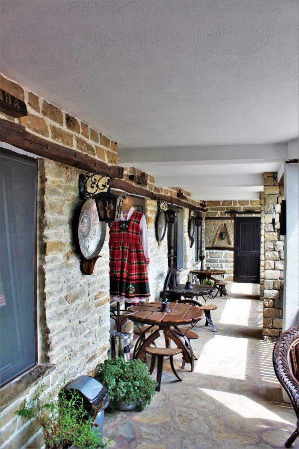 Hotel Sokay Tryavna Exterior foto